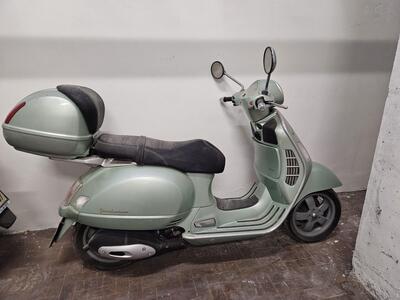 Vespa Granturismo 200 L usata