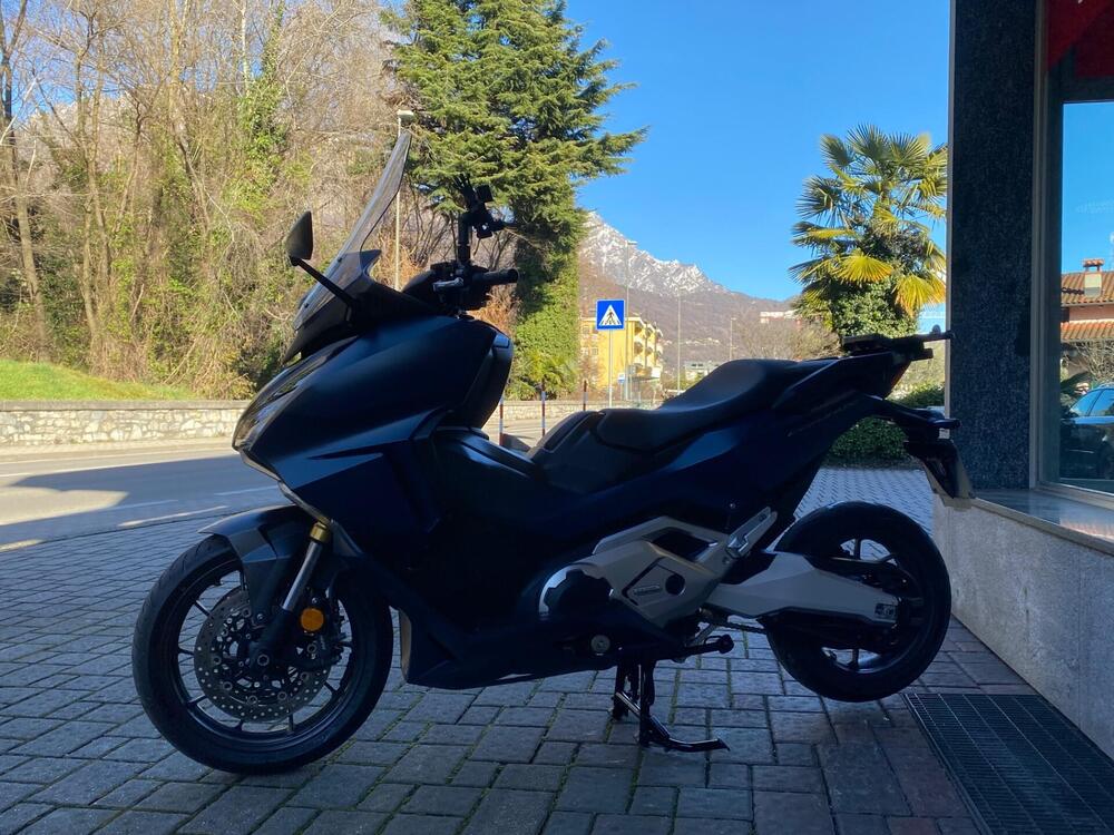 Honda Forza 750 DCT (2021 - 24) (3)