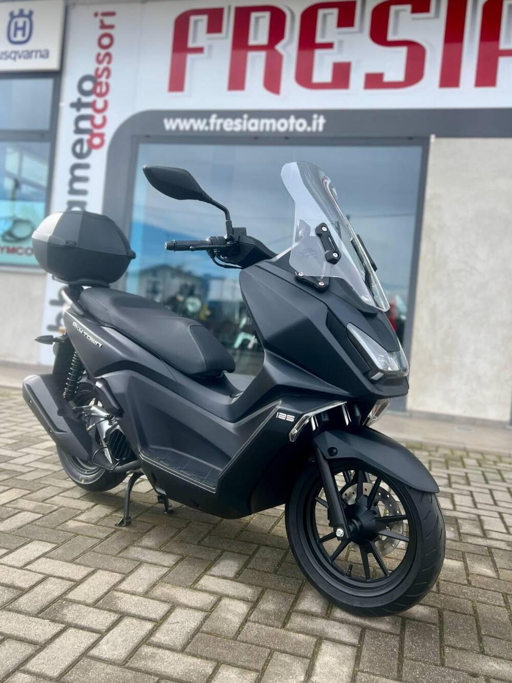 Kymco Skytown 125i (2024 - 26)