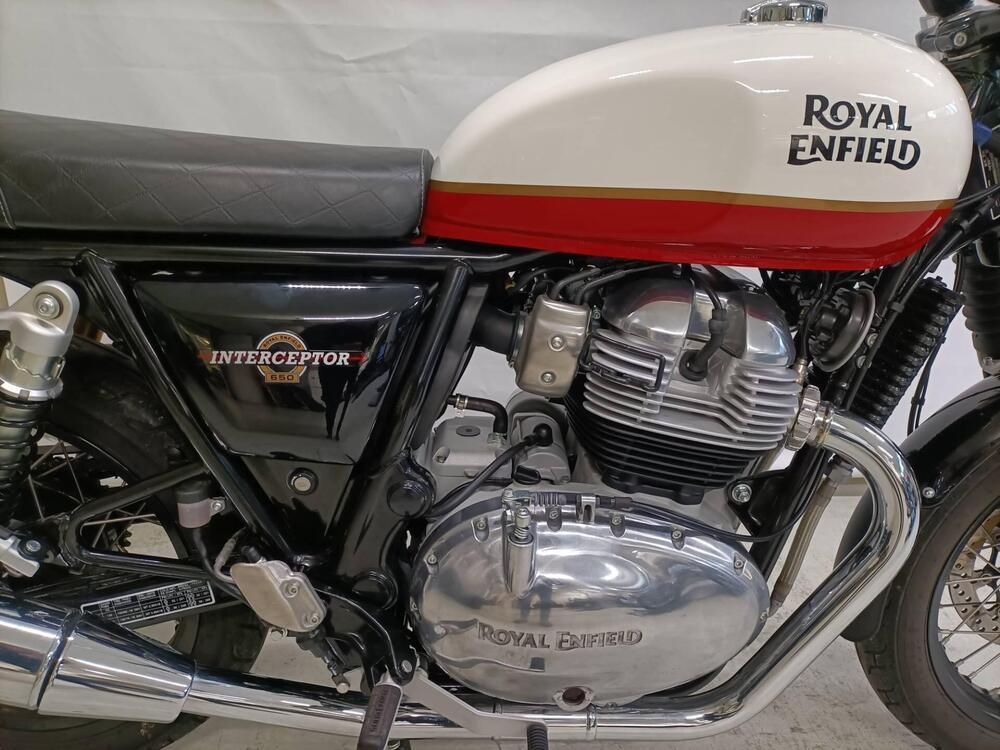 Royal Enfield Interceptor 650 (2021 - 26) (6)