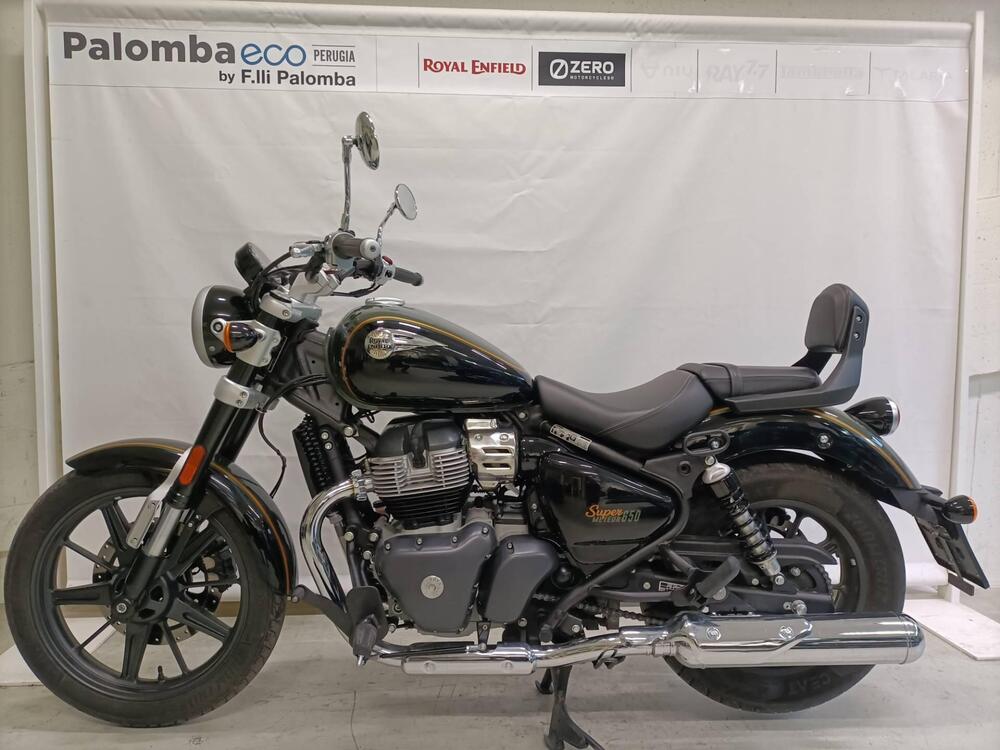 Royal Enfield Super Meteor 650 (2023 - 26) (3)