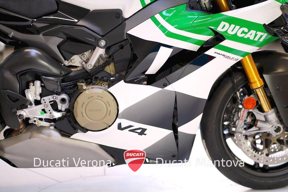 Ducati Panigale V4 Tricolore (2025 - 26) (10)