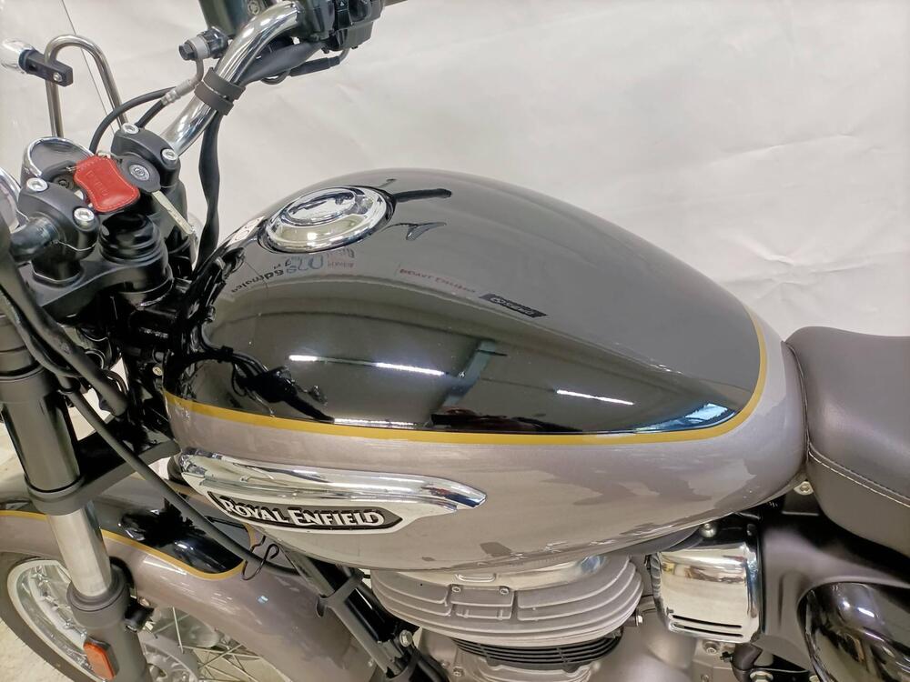 Royal Enfield Meteor 350 Aurora (2024 - 26) (4)