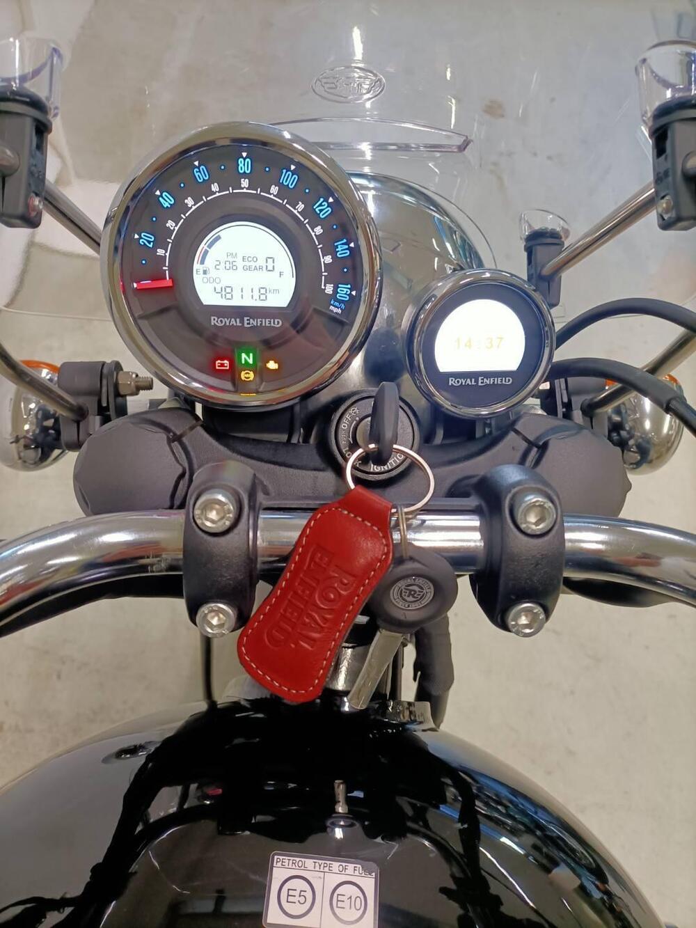 Royal Enfield Meteor 350 Aurora (2024 - 26) (14)