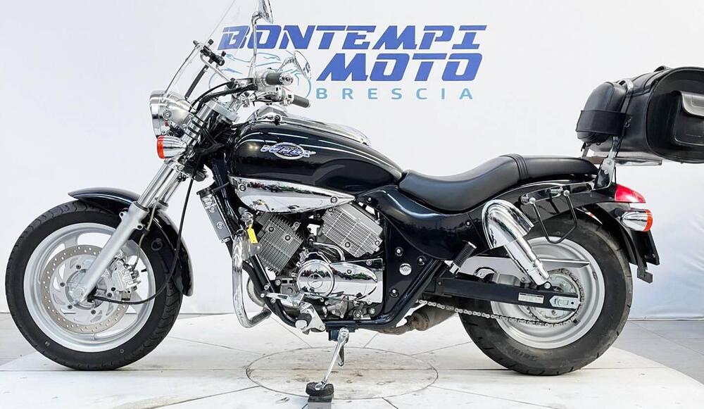 Kymco Venox 250i (2007 - 14) (2)