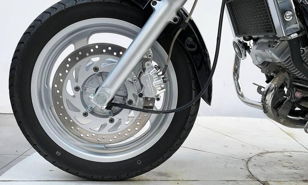 Kymco Venox 250i (2007 - 14) (3)