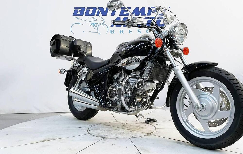 Kymco Venox 250i (2007 - 14) (17)