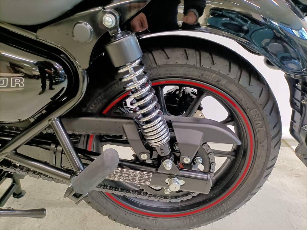 Royal Enfield Meteor 350 (2021 - 26) (7)