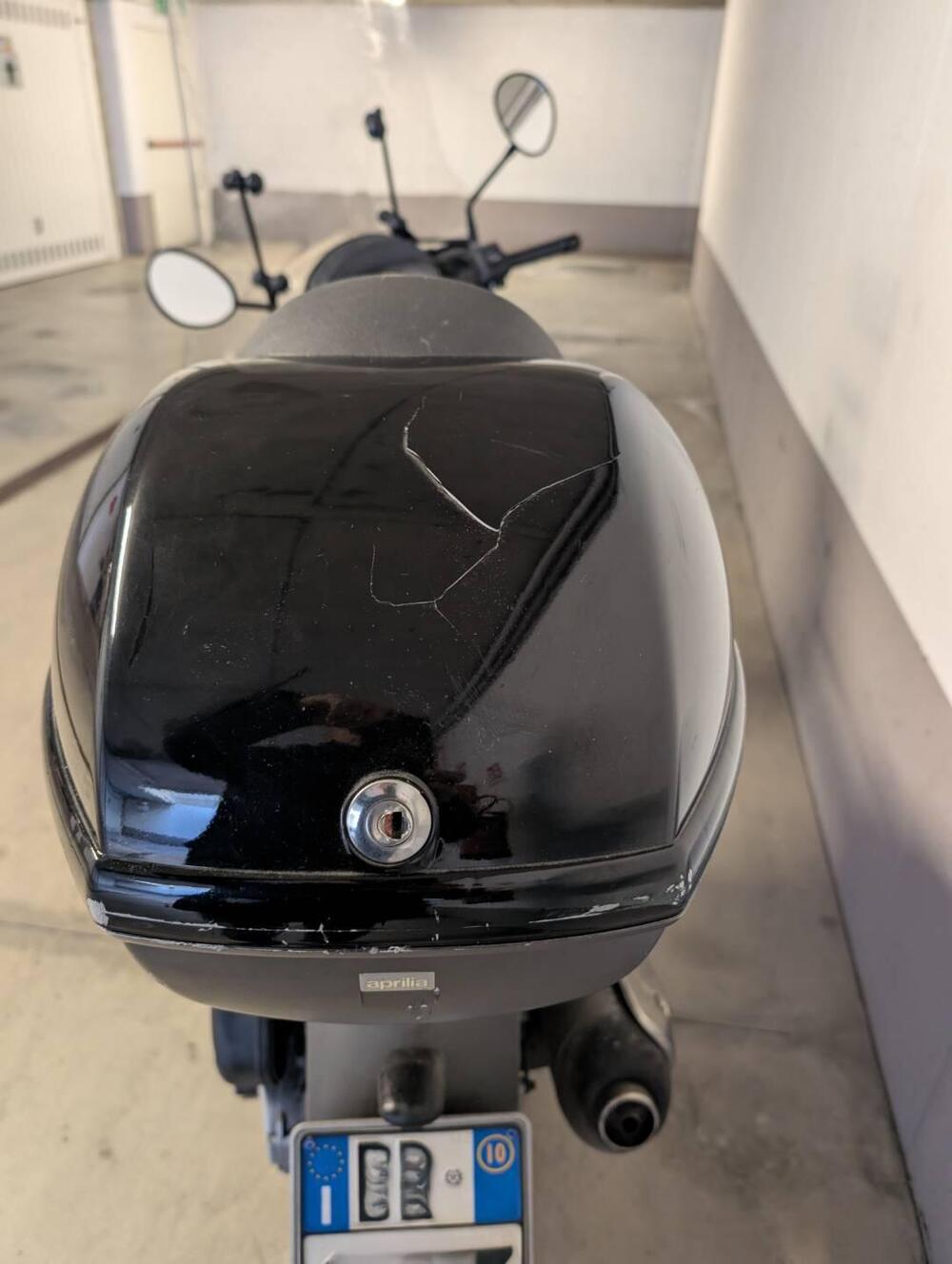 Aprilia Scarabeo 125 i.e. (2009 - 11) (6)