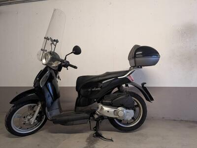 Aprilia Scarabeo 125 i.e. (2009 - 11) usata