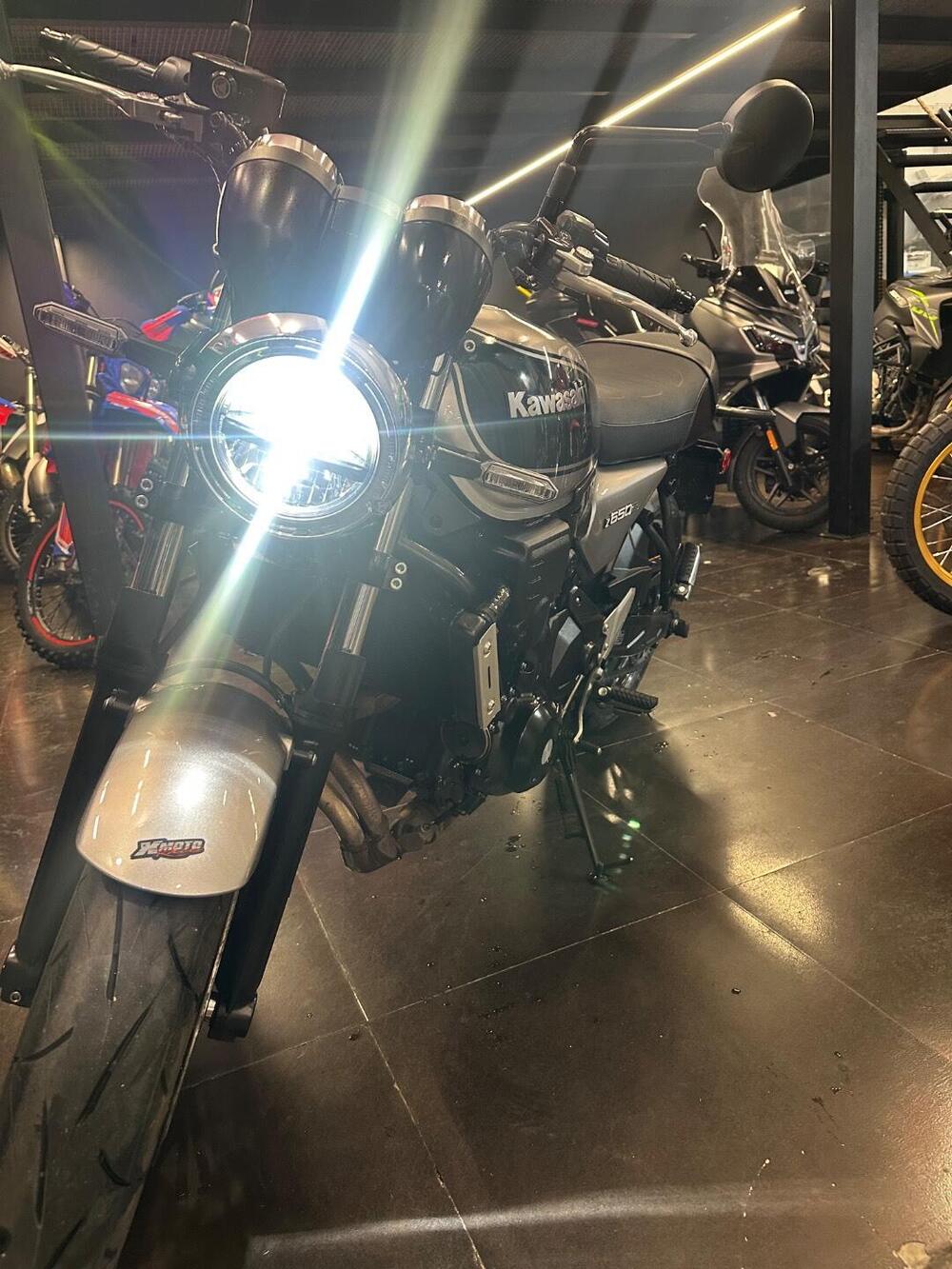 Kawasaki Z 650 RS (2022 - 24) (11)