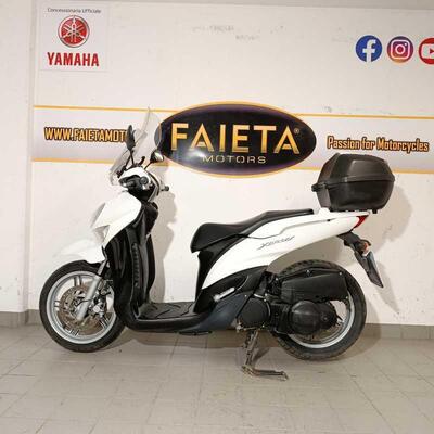 Yamaha Xenter 150 (2011 - 14) usata