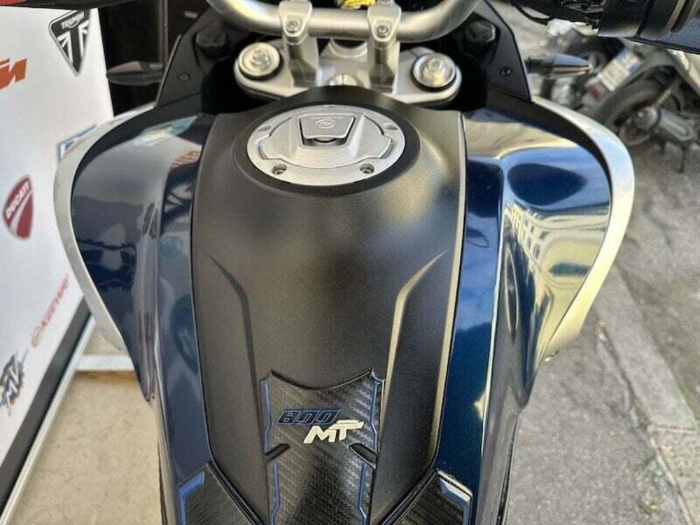 CFMOTO 800MT Touring (2022 - 26) (15)