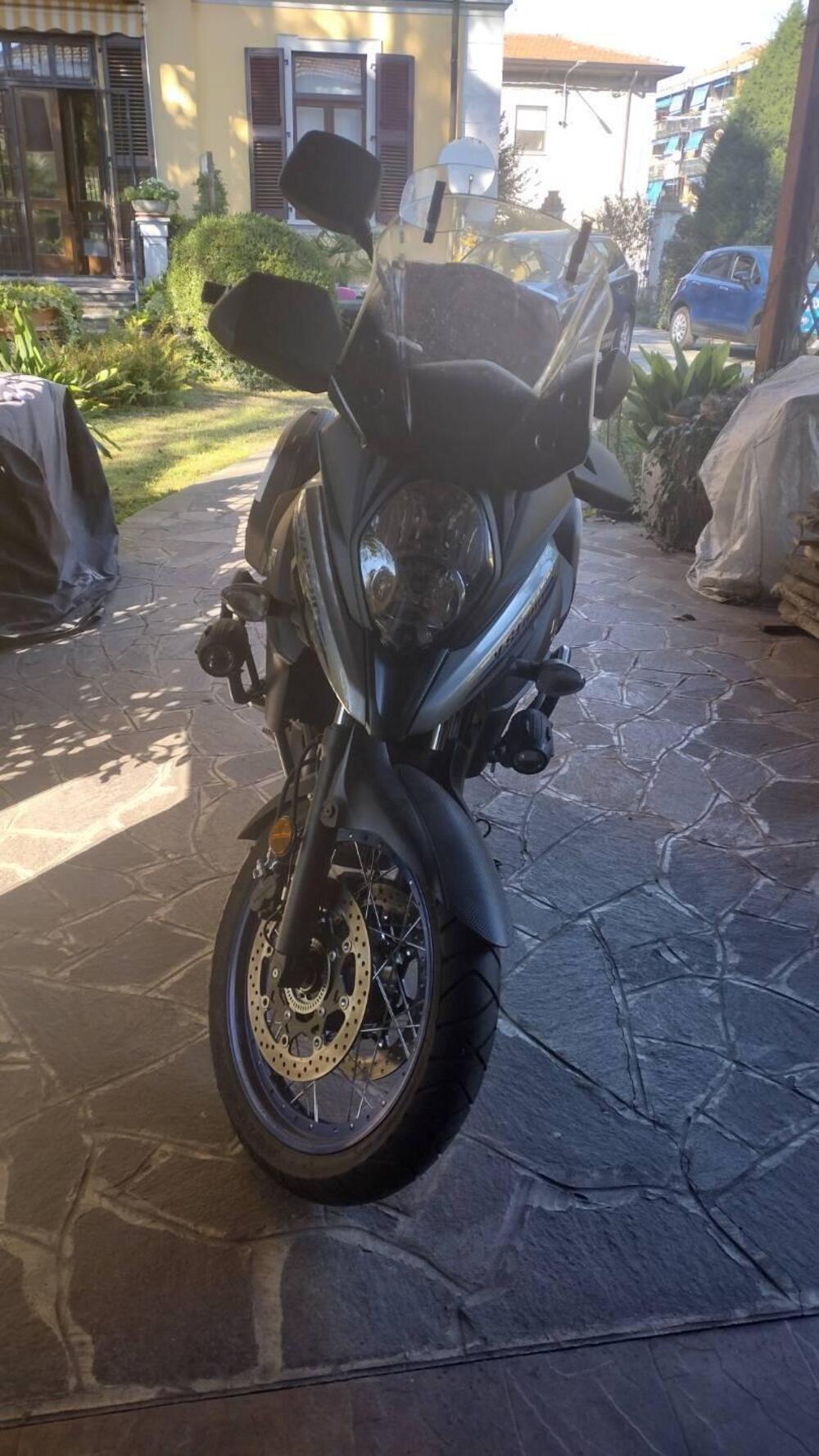 Suzuki V-Strom 650 (2021 - 25) (7)