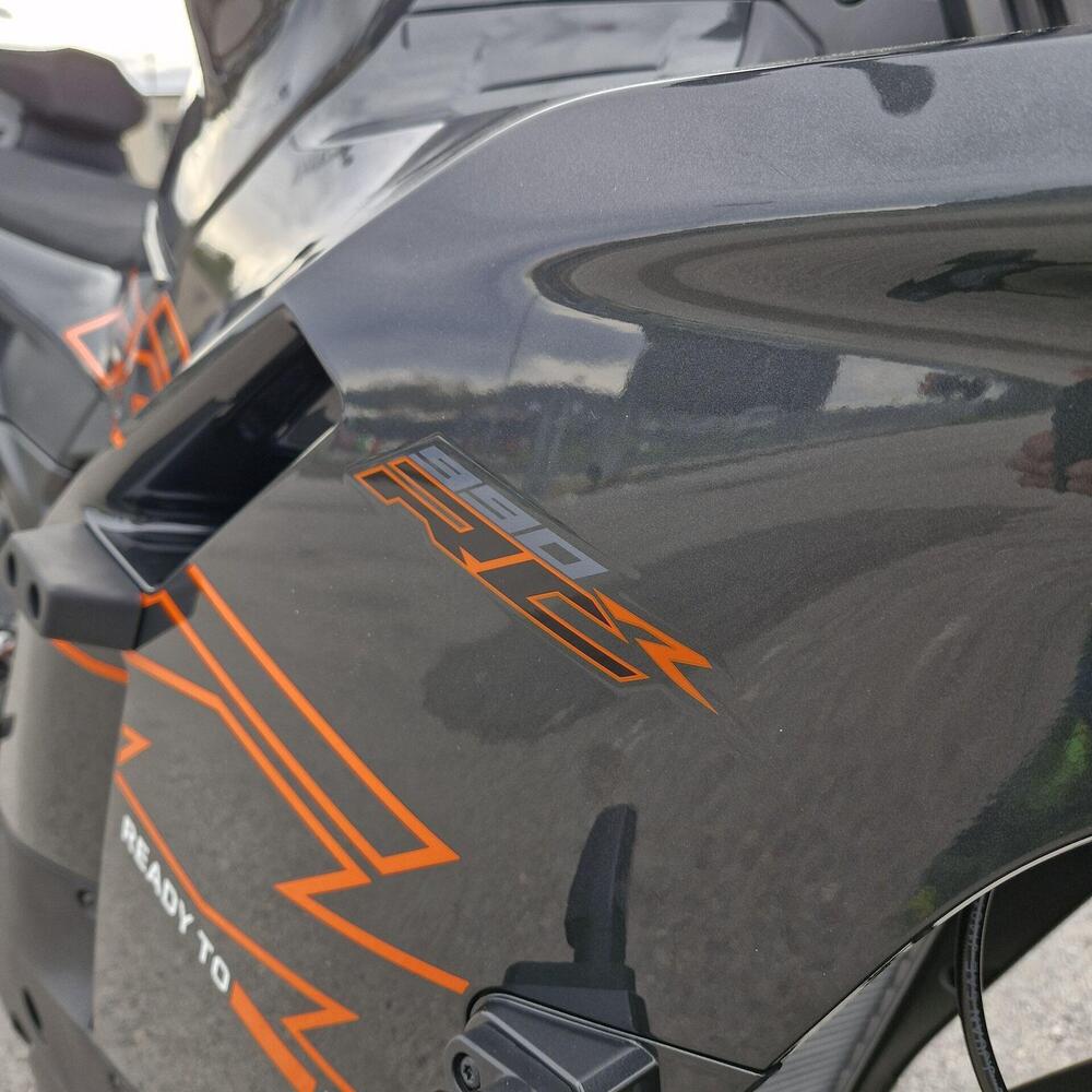 KTM 990 RC R (2026) (4)