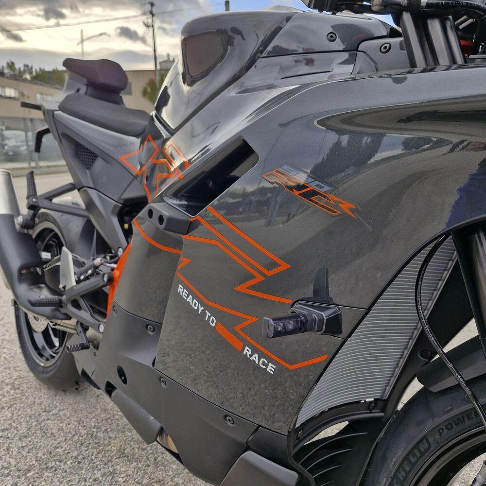 KTM 990 RC R (2026) (5)