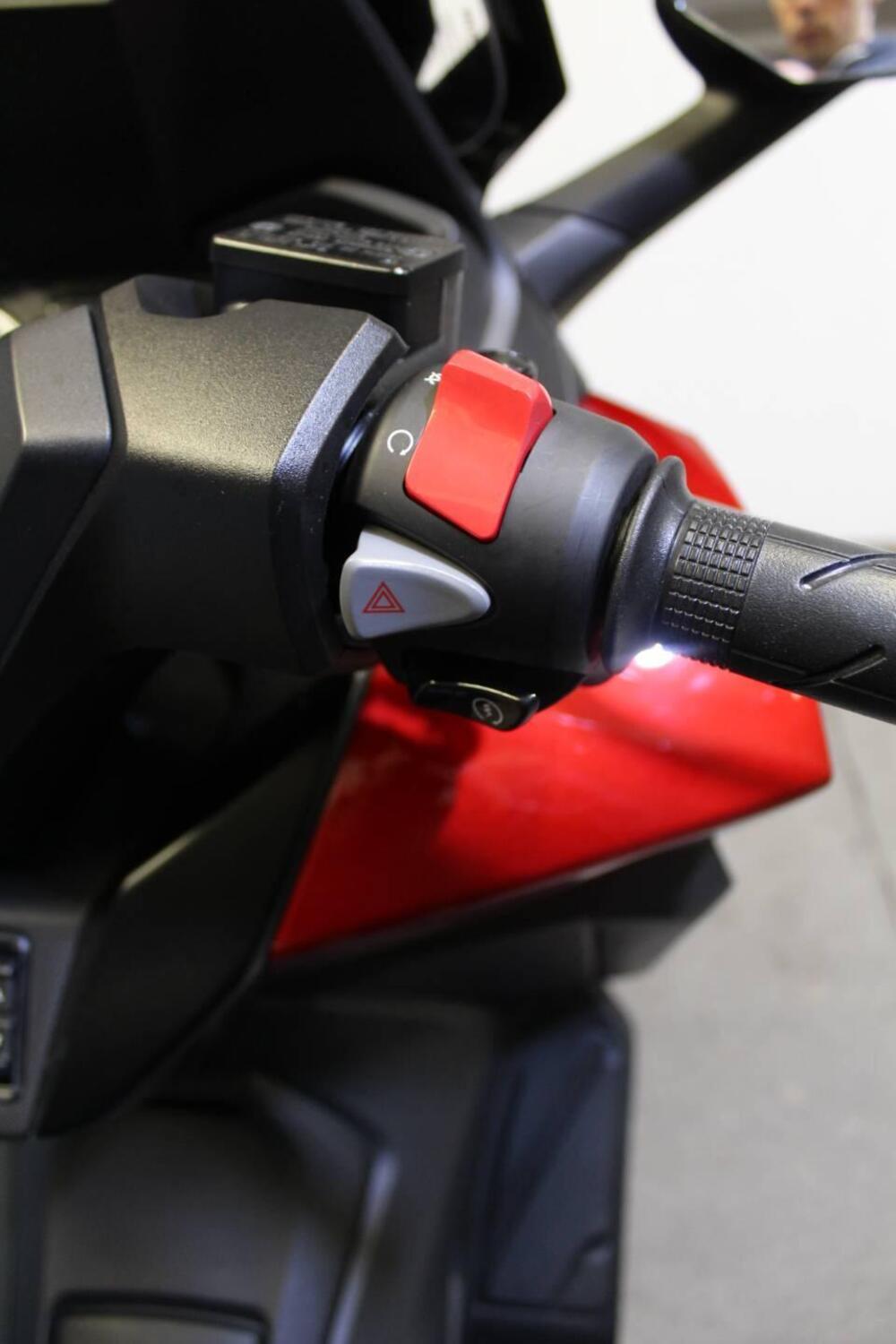 Honda Forza 350 (2022 - 24) (12)