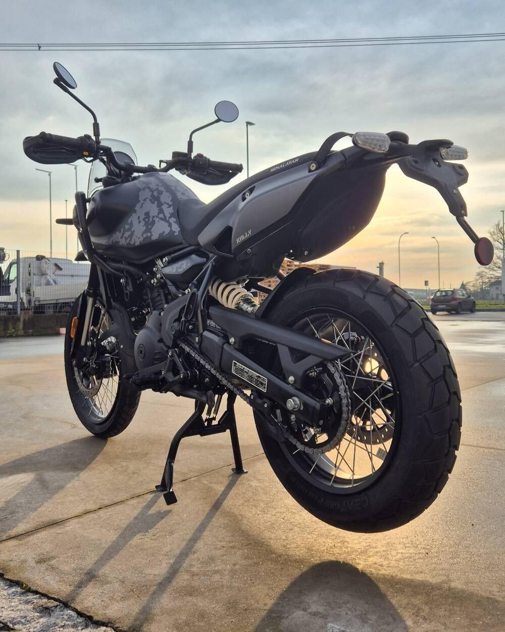 Royal Enfield Himalayan 450 Mana Black (2026) (5)