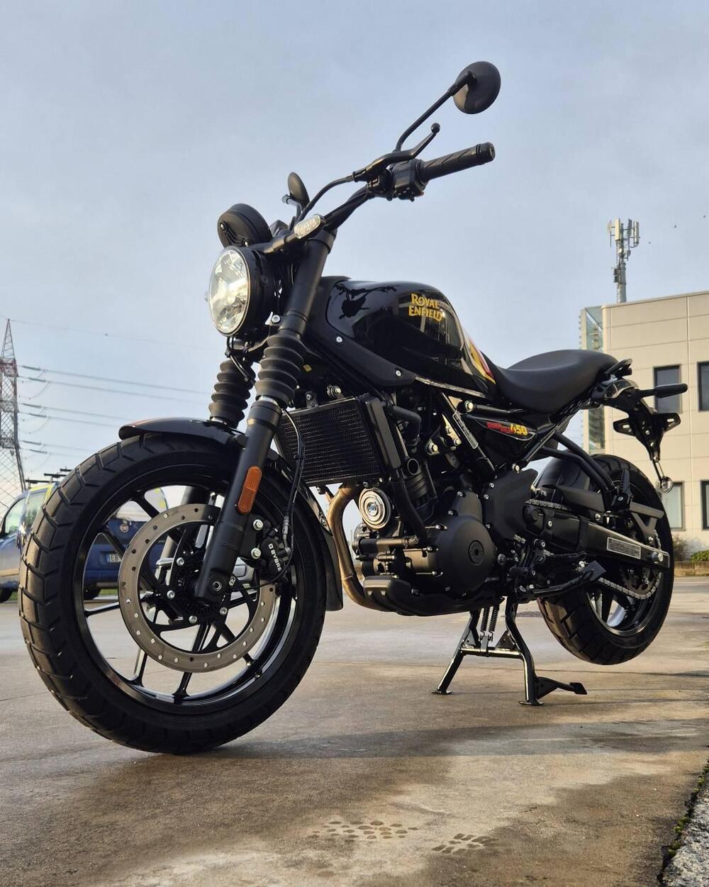 Royal Enfield Guerrilla 450 (2024 - 26) (5)