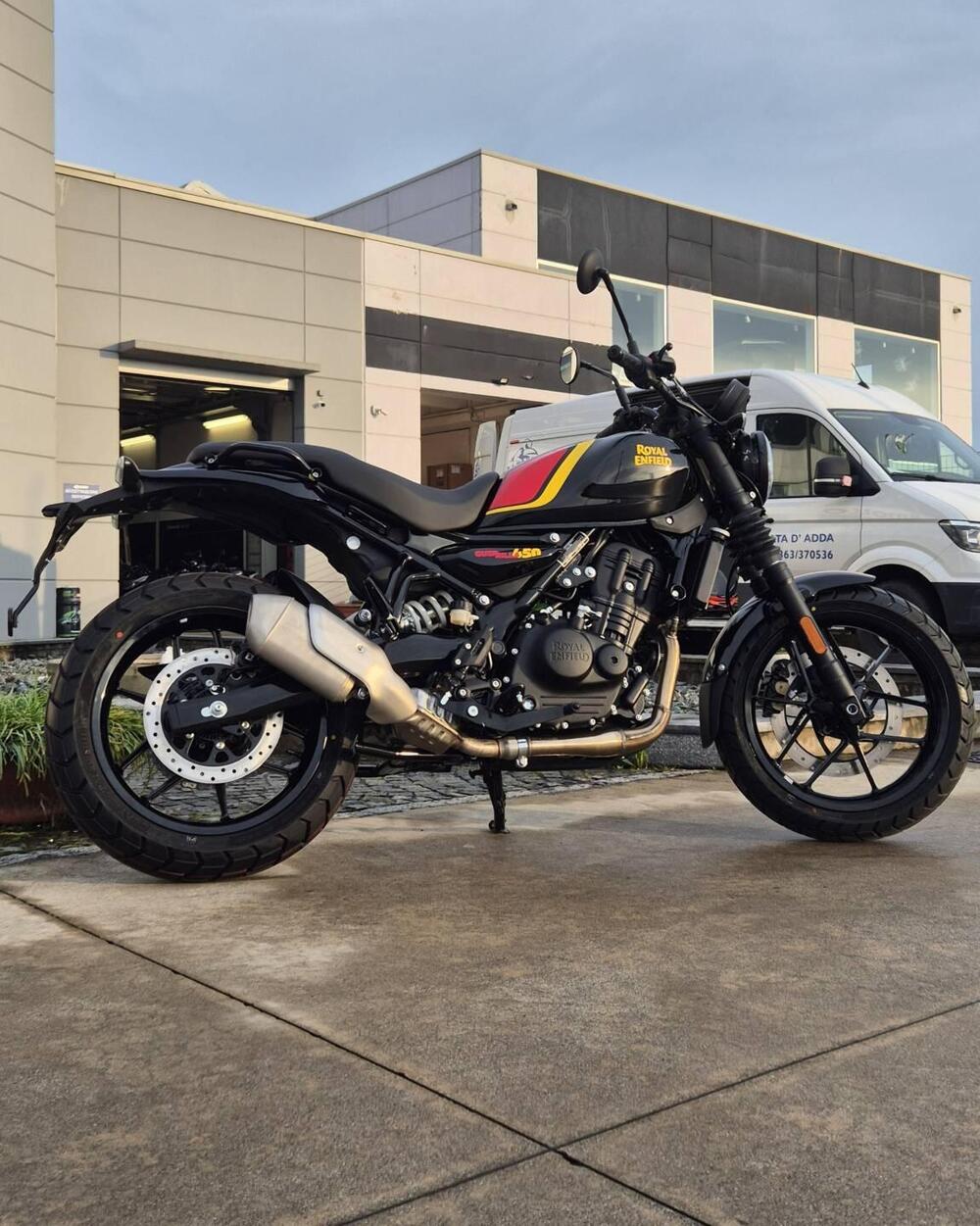 Royal Enfield Guerrilla 450 (2024 - 26) (2)