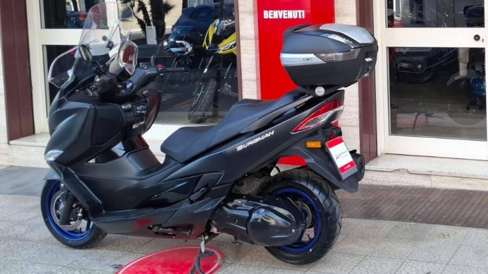 Suzuki Burgman 400 (2022 - 24) (10)