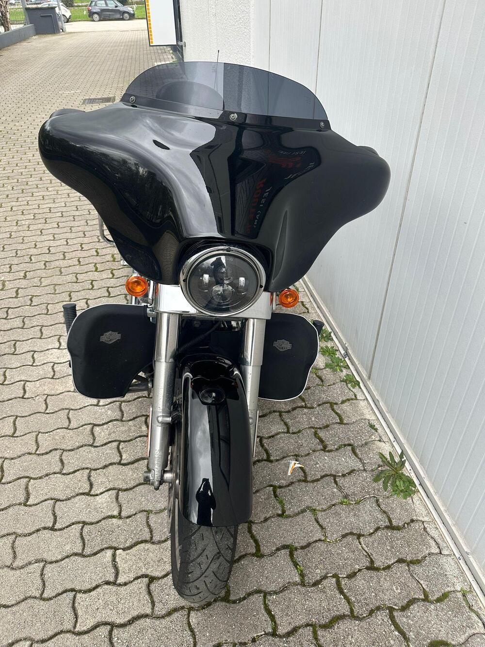 Harley-Davidson 1690 Street Glide (2011 - 13) - FLHX (12)