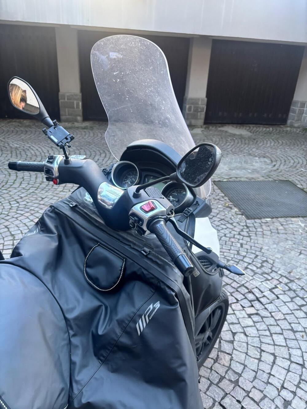 Piaggio MP3 300 ABS Hpe (2021 - 24) (7)