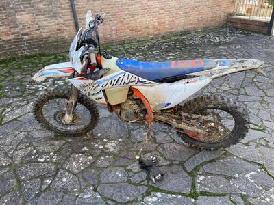 KTM 450 EXC-F Six Days (2024) usata