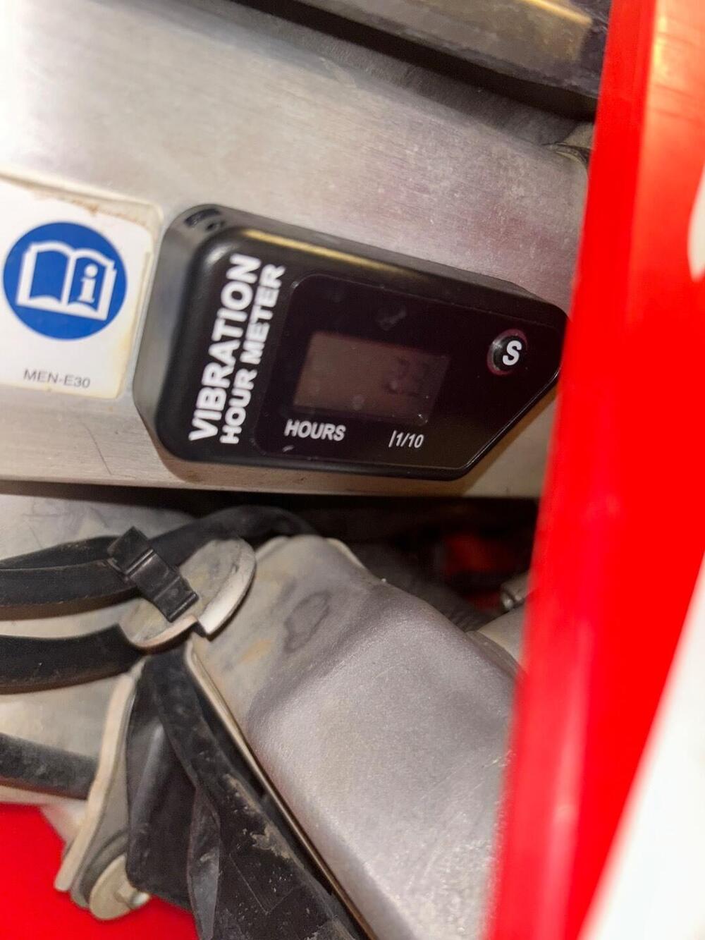 Honda CRF 450R (2018) (6)