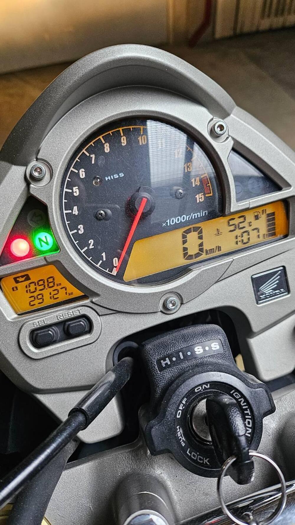 Honda Hornet 600 (2007 - 10) (4)