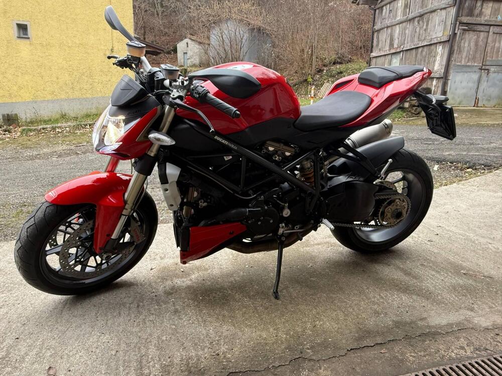 Ducati Streetfighter (2009 - 12) (2)