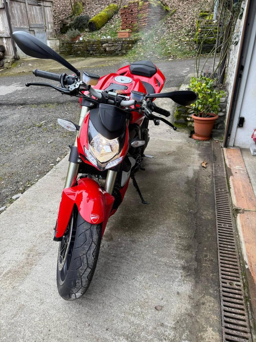 Ducati Streetfighter (2009 - 12) (16)