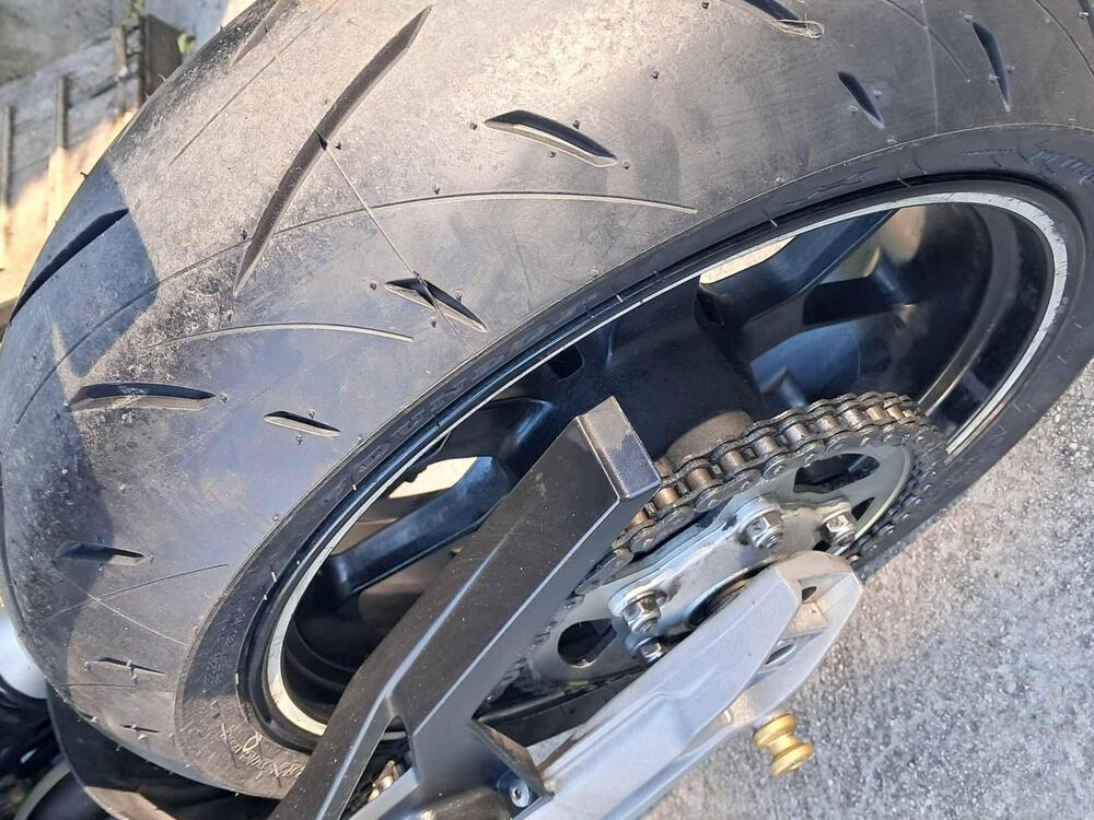 Aprilia Dorsoduro 750 (2009 - 14) (3)