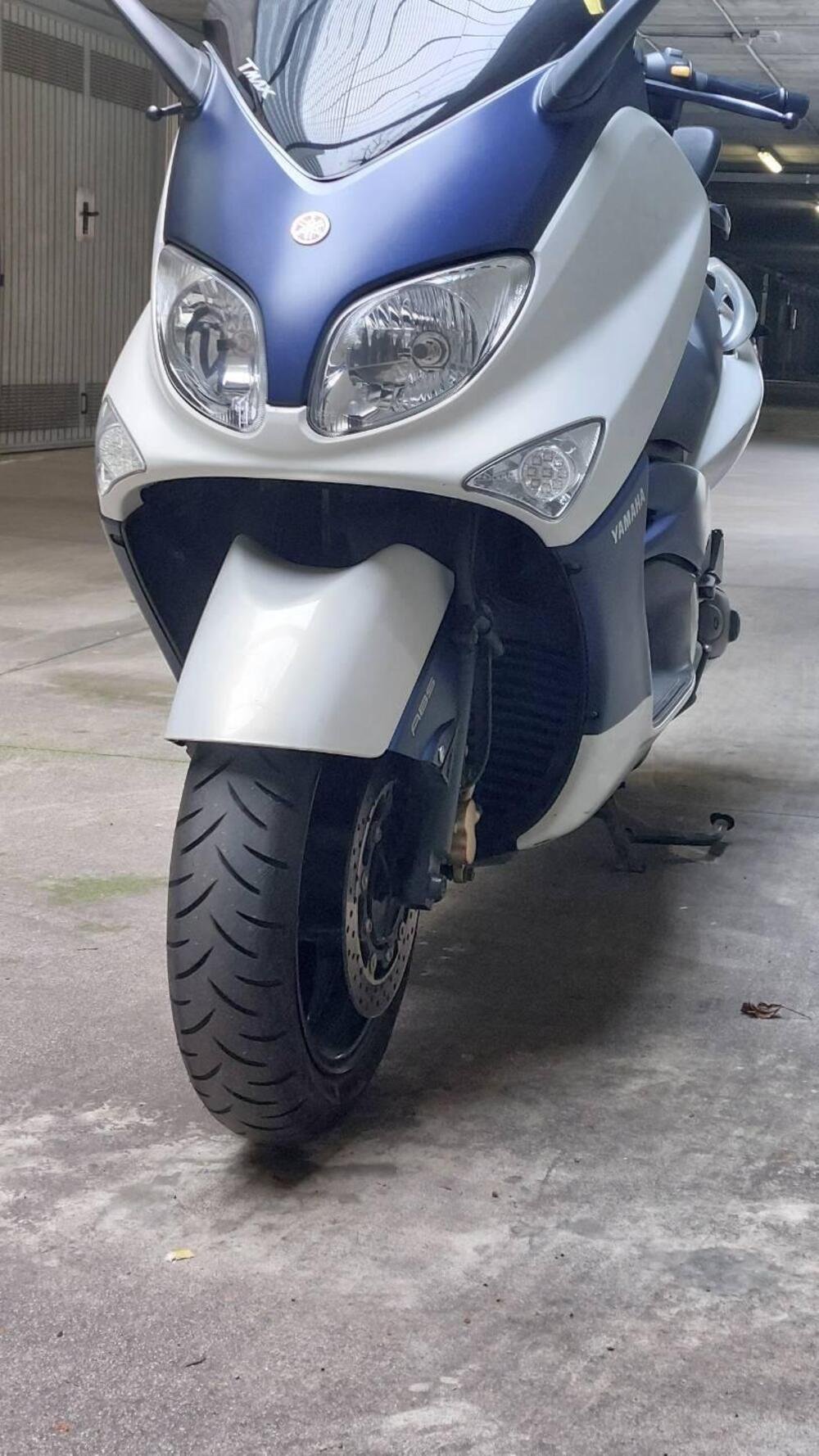 Yamaha T-Max 500 (2004 - 07) (6)