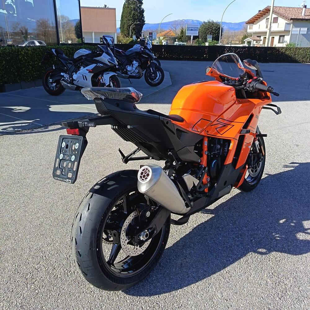 KTM 990 RC R (2026) (5)