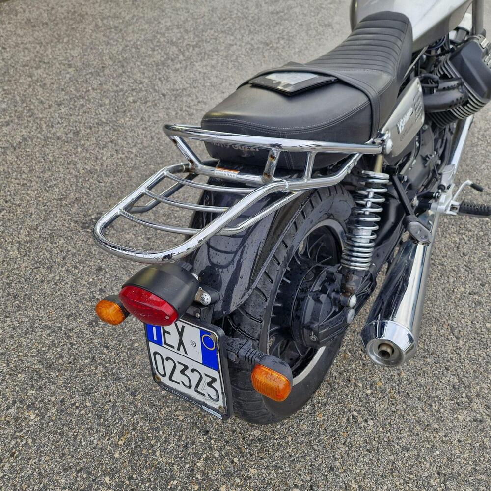 Moto Guzzi V9 Roamer (2021 - 24) (4)