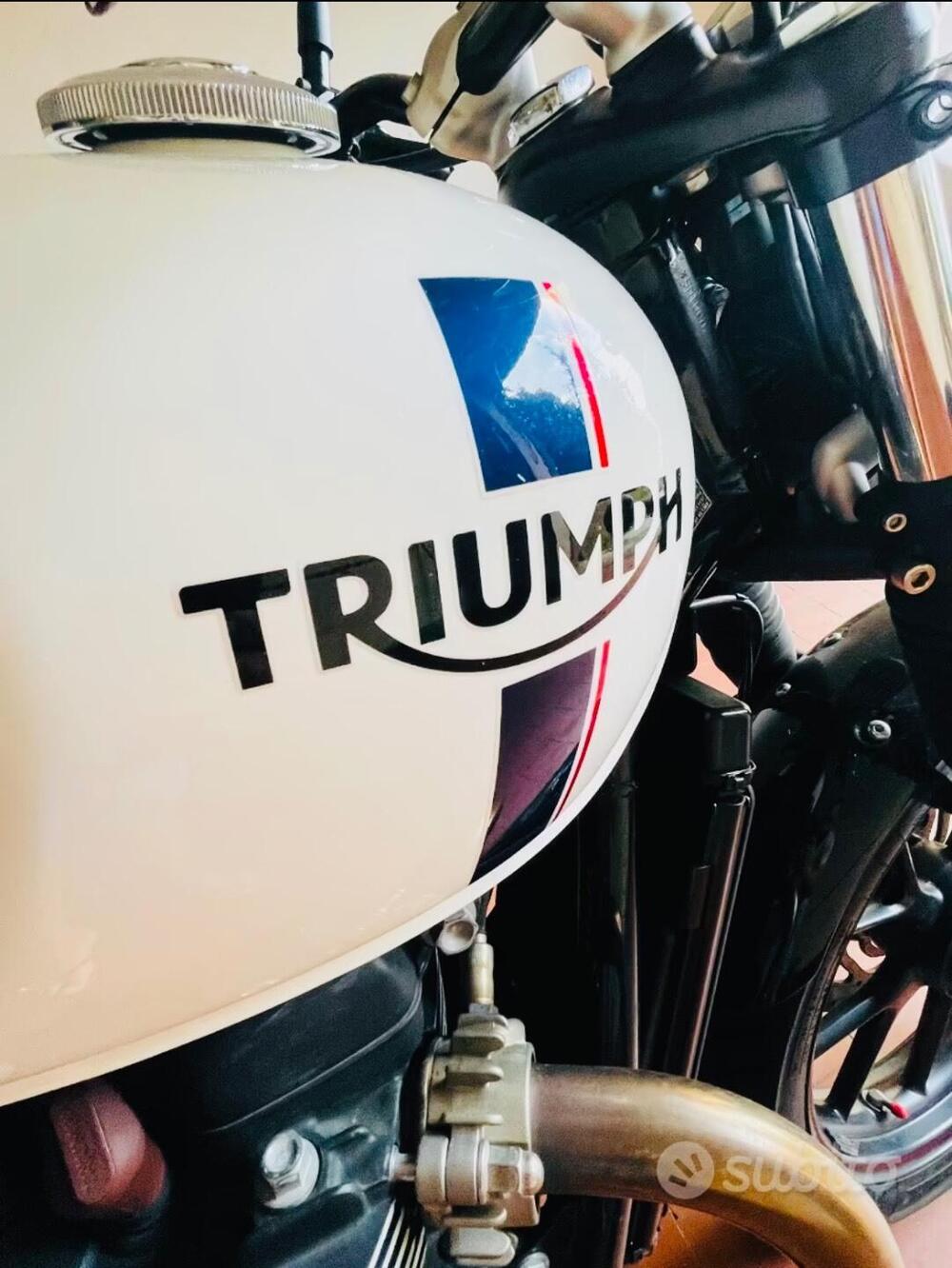 Triumph Street Twin 900 (2017 - 18)
