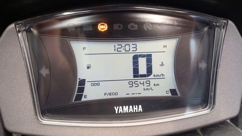 Yamaha N-Max 155 (2022 - 25) (3)