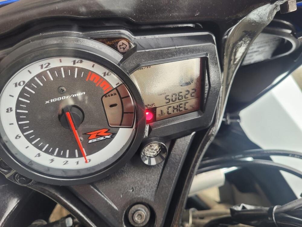 Suzuki GSX R 750 (2006 - 07) (2)