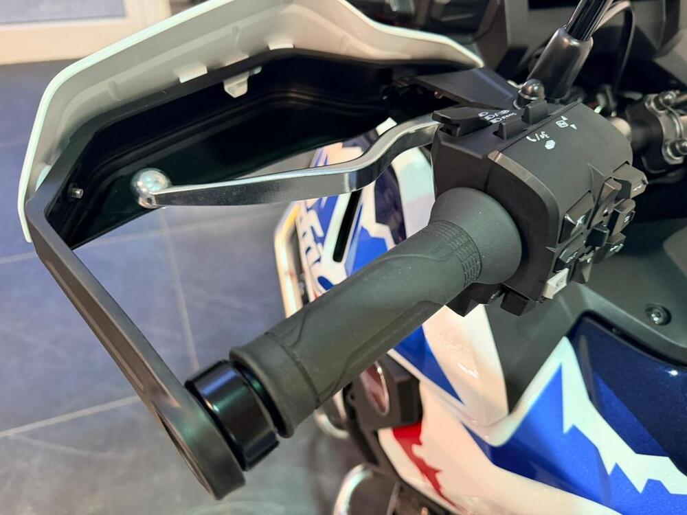 Honda Africa Twin CRF 1100L ES (2024 - 26) (7)