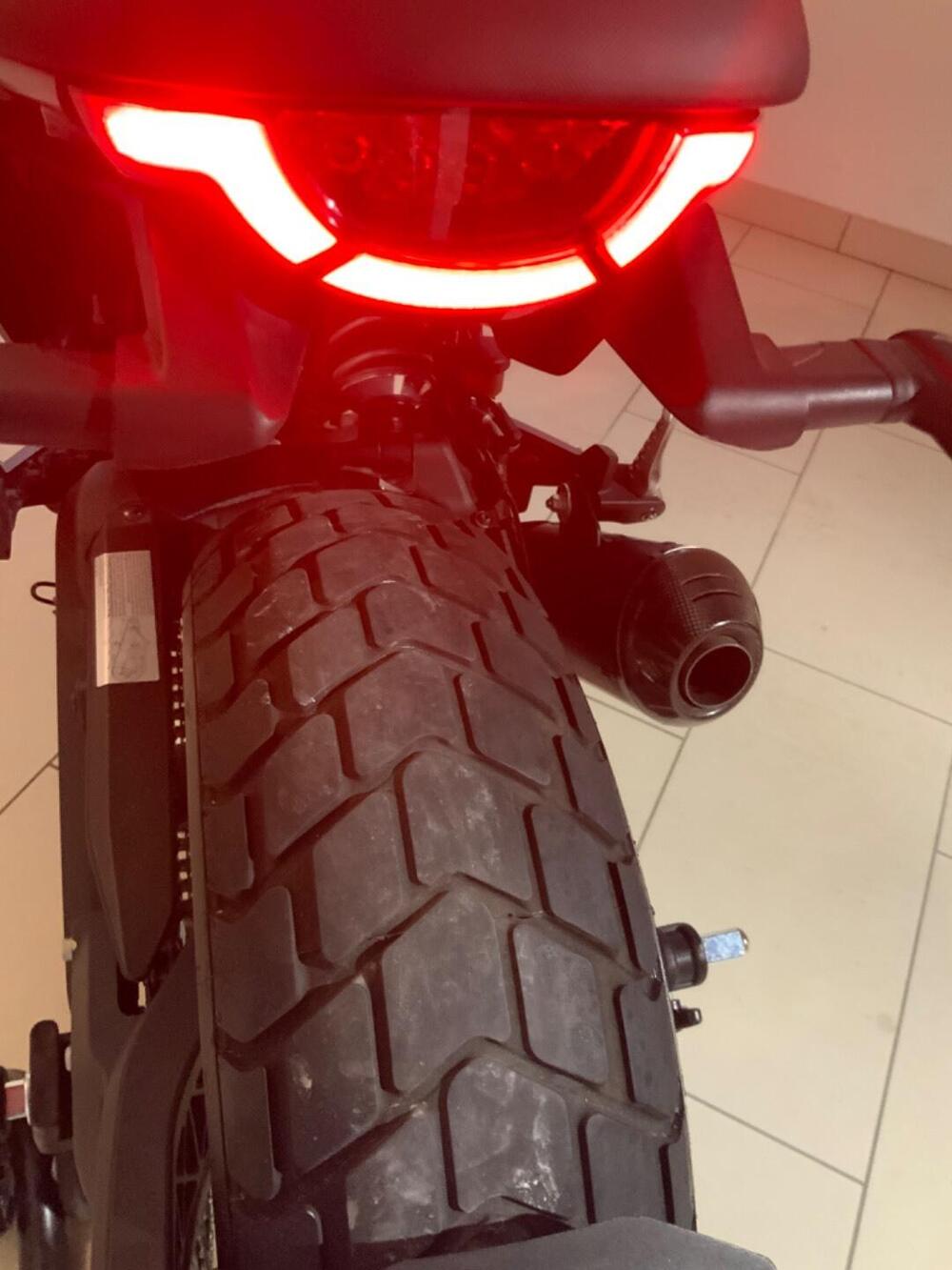 Ducati Scrambler 800 Full Throttle (2025 - 26) (9)