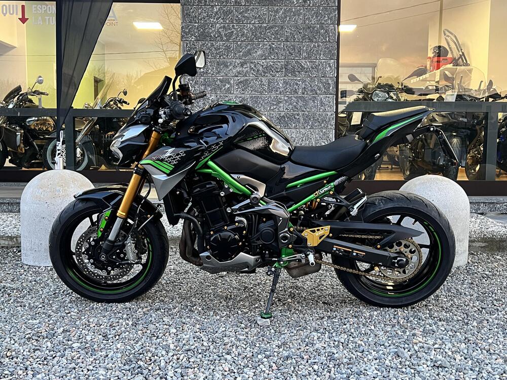 Kawasaki Z 900 SE (2022 - 24) (4)
