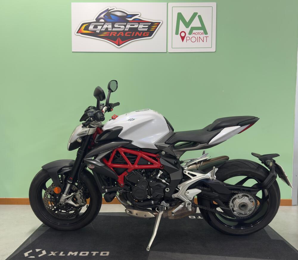 MV Agusta Brutale 800 EAS ABS (2016 - 19) (2)