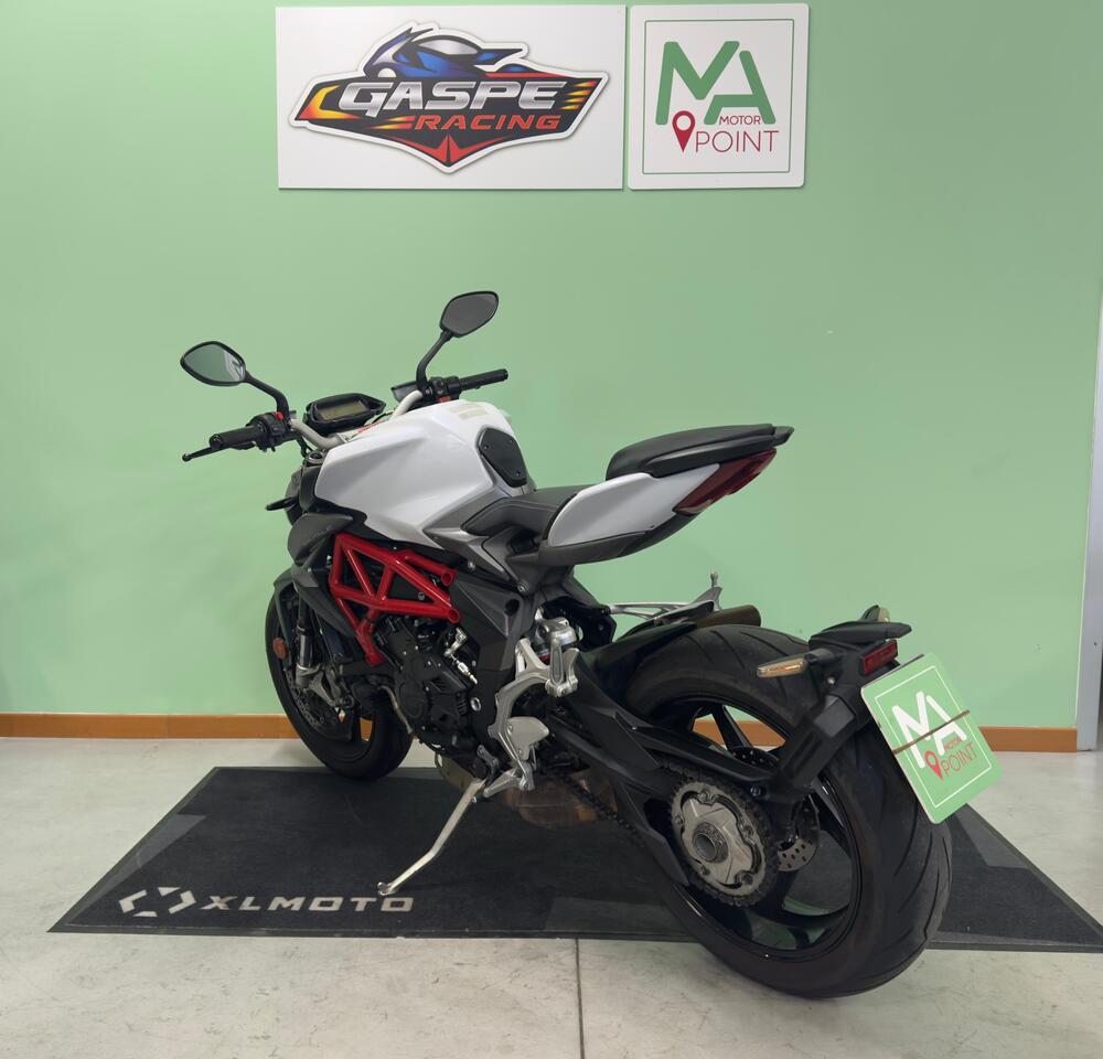 MV Agusta Brutale 800 EAS ABS (2016 - 19) (6)