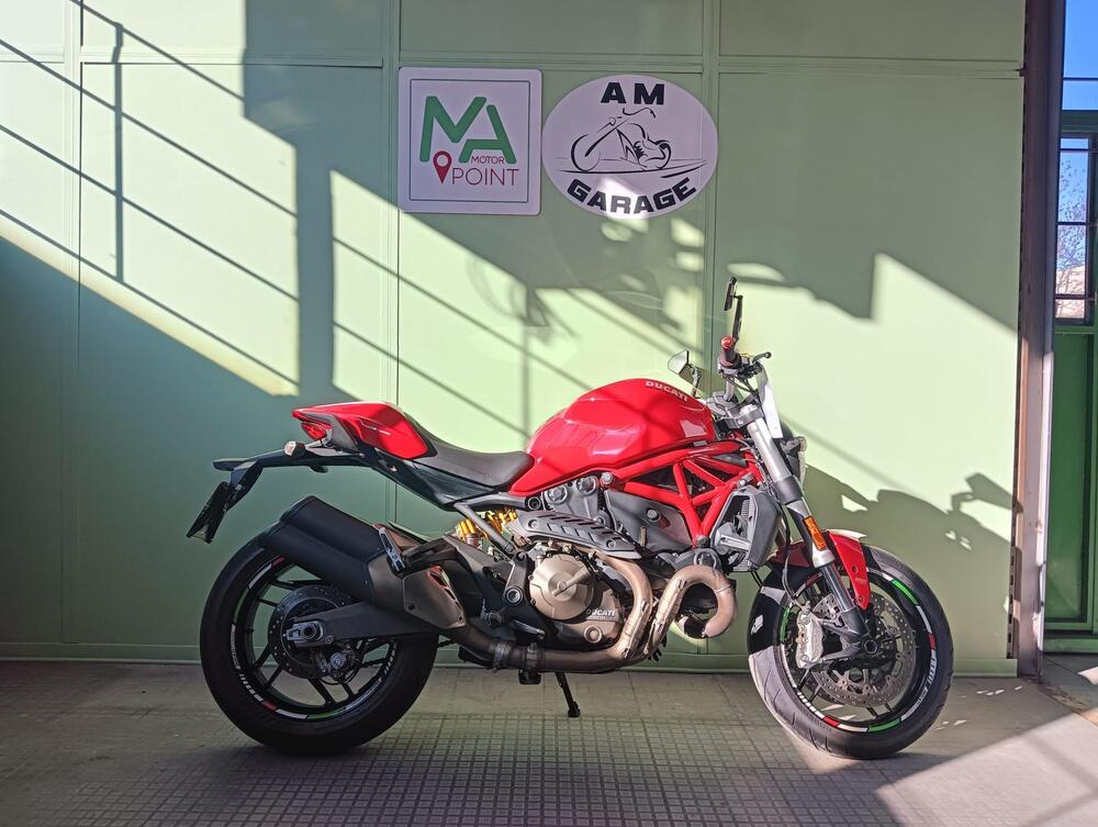 Ducati Monster 821 ABS (2014 - 17) (2)