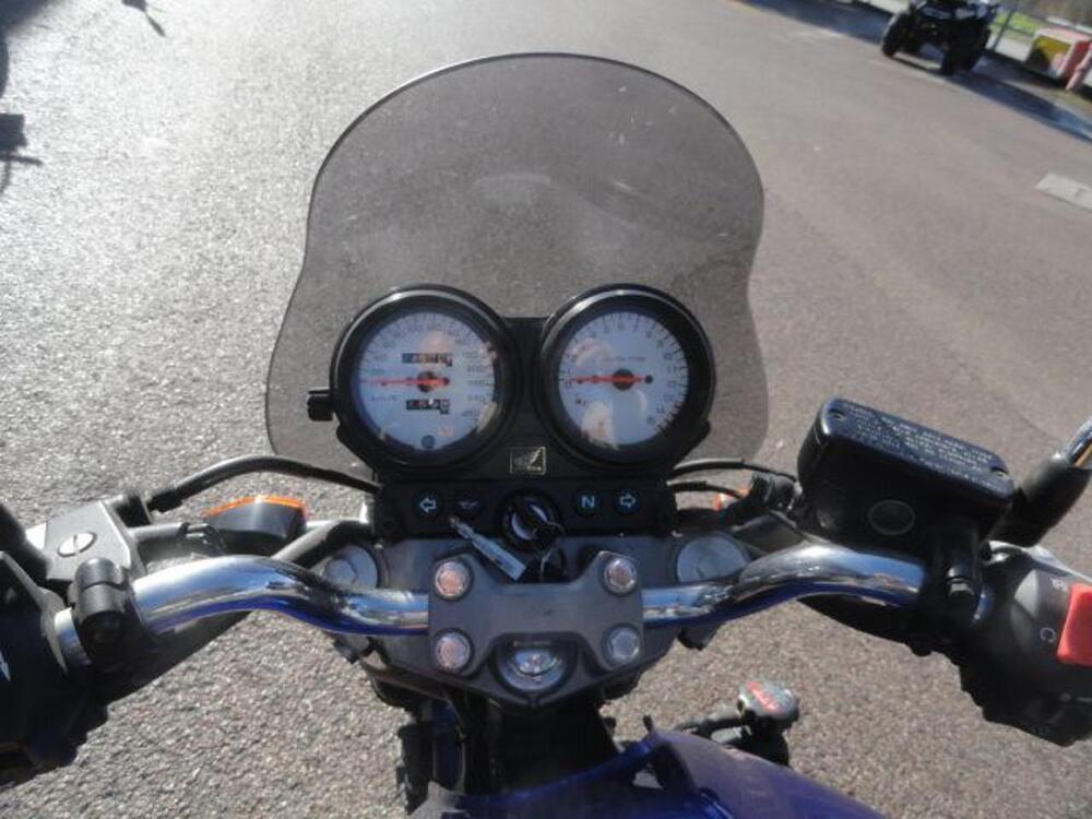 Honda Hornet 600 (2000 - 02) (12)