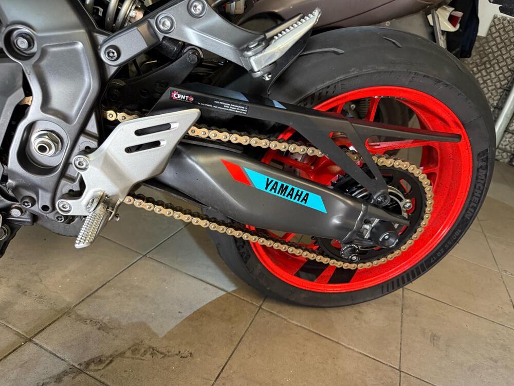 Yamaha MT-09 (2021 - 23) (2)