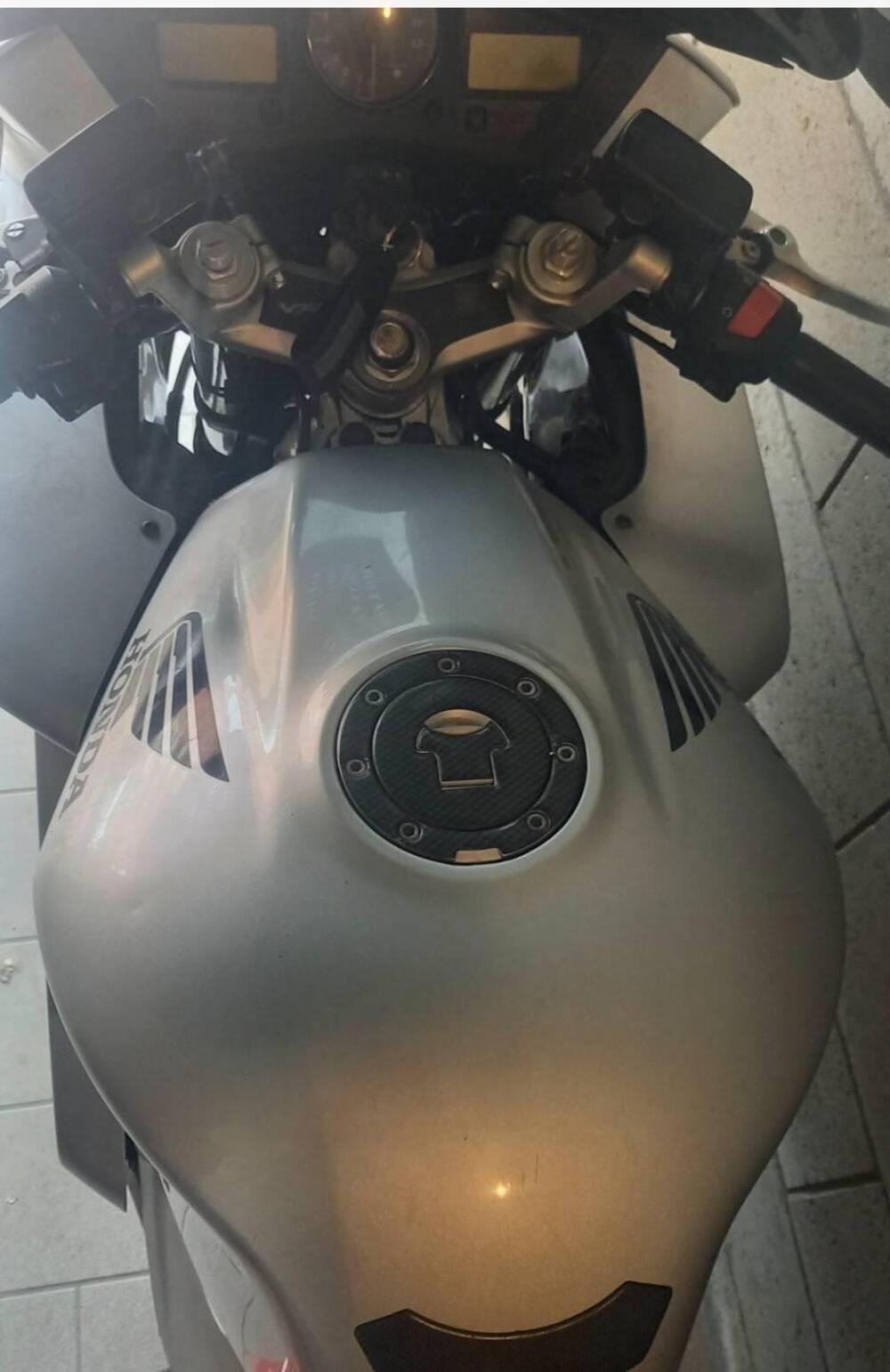 Honda VFR 800 ABS (2002 - 06) (3)