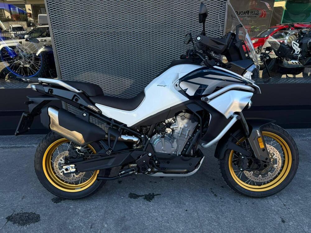 CFMOTO 800MT Explore (2023 - 26)
