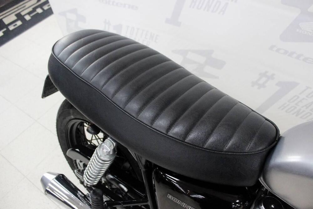 Triumph Bonneville T100 (2001 - 07) (5)